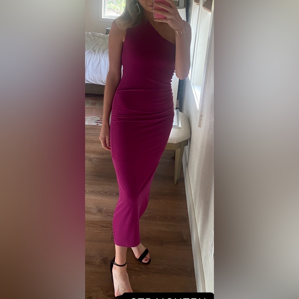 Elegant Pink Maxi dress